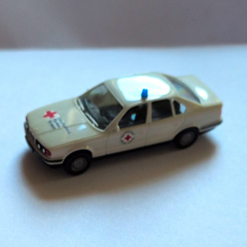 Herpa einsatzfahrzeug drk - herpa,