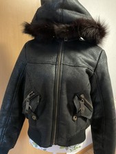 Bomberjacke mit Kapuze