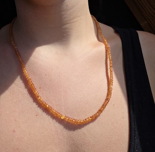 Facettierte orange