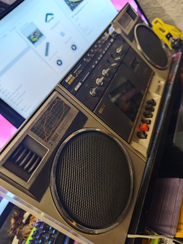 Vintage samsung boombox - vintage,