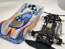 Mugen Seiki Vintage 1:8 On-Road Chassis MRX-3 neuwertig aus Sammlung