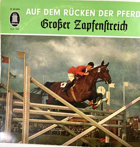 Odeon auf dem rücken - 33",