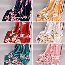 Blumenmuster Seide Satin Hijab