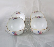 Hutschenreuther Service Teile "8 Suppentassen " Bunte Blumen Dresden 1 Wahl.