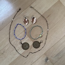 Schmuck Kette Armand Ohrringe Gold Rose Monstera Leaf