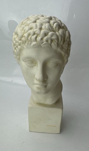 Hermes the messenger - hermes,