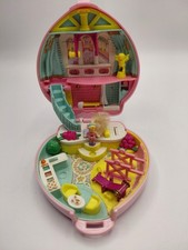 Bluebird Polly Pocket 1995 Stylin Workout Fitness Studio mit Figur