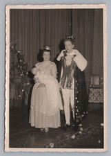 Boy & Girl as Queen and King