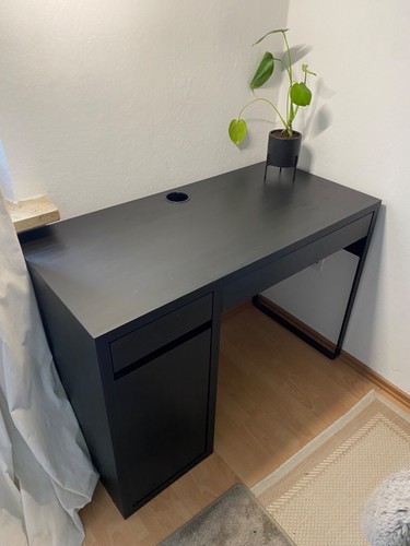 Minimalistischer sekretär - minimalistischer, sekretär/