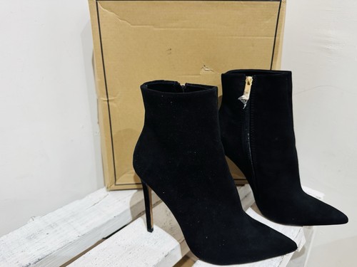 Asos neu karton - karton, schwarze