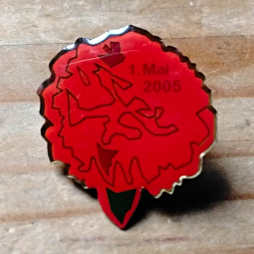 Mai 2005 blume pin - 1.,