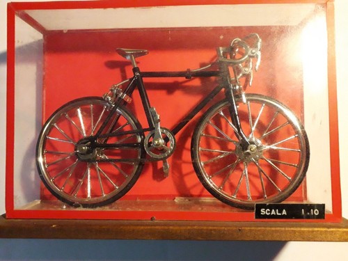 Modell rennrad pinnwand 70er - modell,