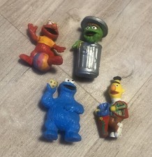 Sesamstraße Figuren, Elmo, Krümelmonster, Oskar, Bert, Bulliland