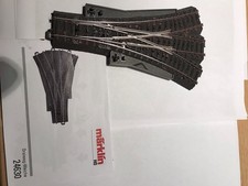 Märklin HO Dreiwege 24630 mit Elektroantriebe und Weichenlaternen