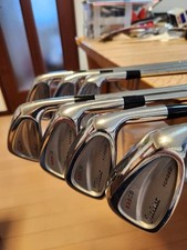 Titleist 695CB Eisen 7er Set