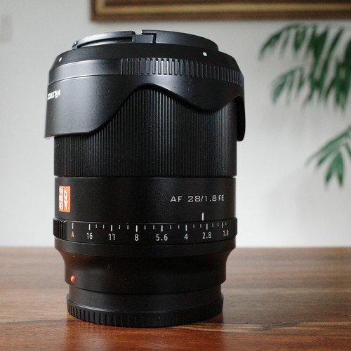 Viltrox 28mm sony e - 1.8,