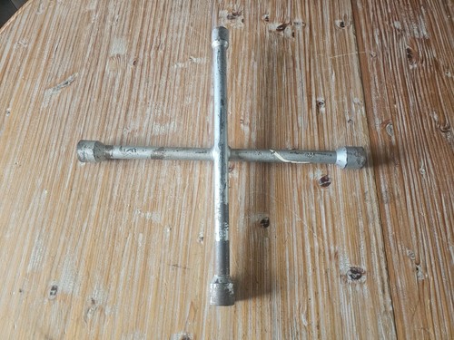 Radkreuz kreuzschlüssel 22 - radkreuz, kreuzschlüssel,