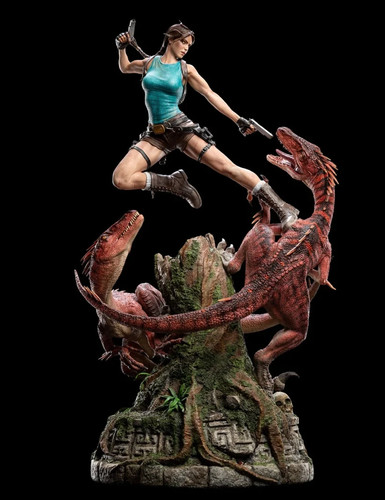 Tomb raider lara - tomb,