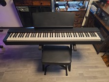 Yamaha P-225B Digital Piano