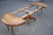 alter Nussbaum Tisch / Kulissentisch /  ausziehbar