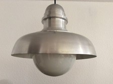 ALTE INDUSTRIE oder WOHNRAUM  ALUMINIUM LAMPE DESIGN STYLE Holmegaard ?