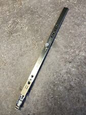 Siegenia - SI - Aubi - GZ 300 - Zwischenstück  mit einem Pilzkopf. Neuwertig