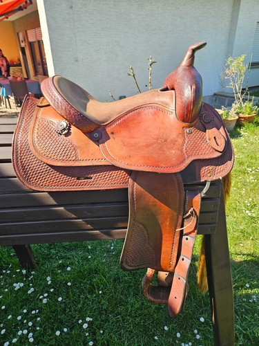 Westernsattel crates - westernsattel,