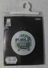 Stickbild Gartentor Katze