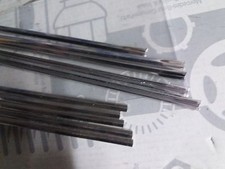 Zierstäbe Kühlergrill