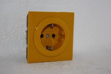 Gira S-Color KS Steckdose mit Kindersicherung in gelb