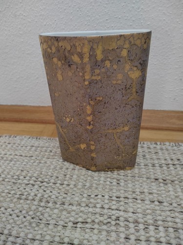 Rosenthal vase studio - studio, line