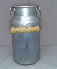 Alte Alu Milchkanne, Kanne 2 Liter Garten Deko ohne Deckel C 749