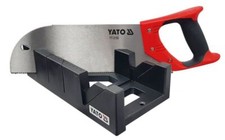 Handsäge mit Gehrungslade