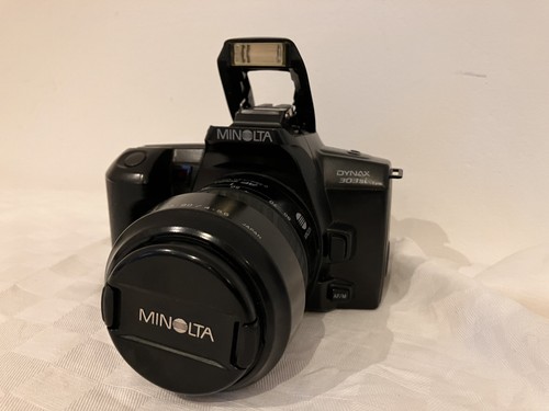 Minolta dynax 303si - minolta,