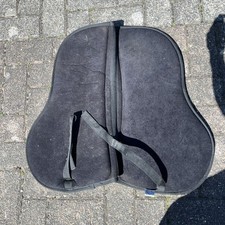 Equitex Sattelpad Sattelunterlage Warmblut Wb Schwarz Vorne Erhöht/dicker