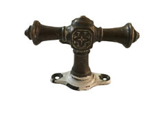 1 von 23 antiker Fenstergriff, "Dresdner Blume" Fensterolive Messing um 1900