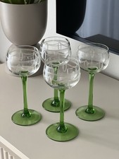 4 alte Weingläser Römer mit