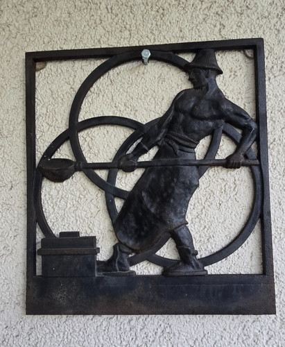 Gusseisernes wandrelief - gusseisernes,