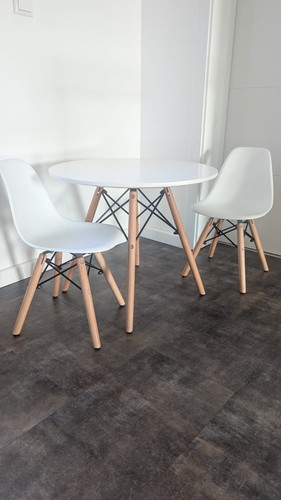 Kindertisch modern weiß mit - , 2