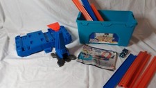 Hot Wheels Track Builder