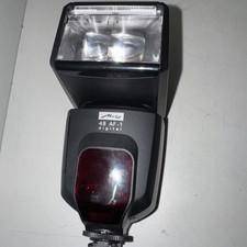 Metz Mecablitz 48 AF-1 digital