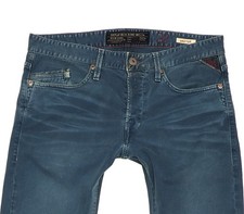REPLAY WAITOM HERREN JEANS –