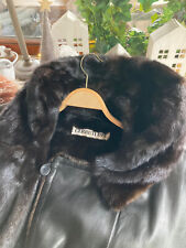 Stylischer Luxus: Neuwertige CERRUTI 1881 Pelzlederjacke im Parka-Style