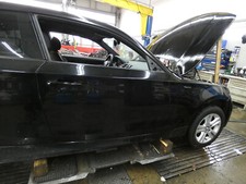 Tür vorne rechts E87 120D schwarz 668