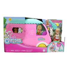 Barbie Chelsea 2-in-1-Camper-Spielset mit kleiner Chelsea-Puppe und Zubehör