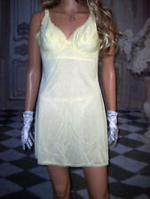 Vintage sexy Triumph Charmeuse Unterkleid Babydoll Gr. 44 gelb Spitze NEU (ü97