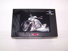 MINICHAMPS 1:12 - Hollister´s