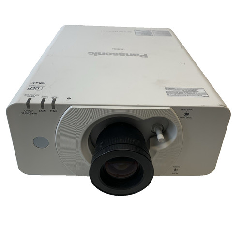 Panasonic dz570e projector - pt,
