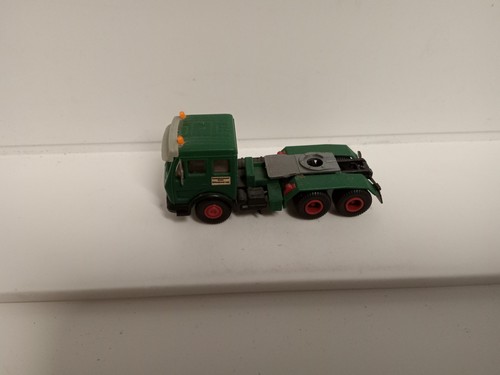 Modellautos mercedes benz - 1:87,