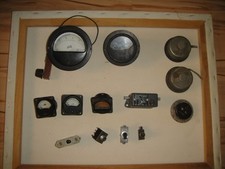 Wehrmacht Bakelit ? Messgeräte ? Kopfhörer Militär - Fernmeldetechnik  1930/50 ?